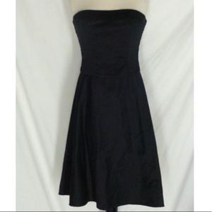 EUC strapless White House Black Market LBD!